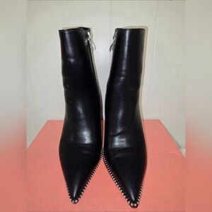 Elegant Black Ankle Boots